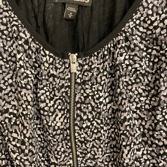 Express Zipper Tank - Size Medium - Picture 3 of 5